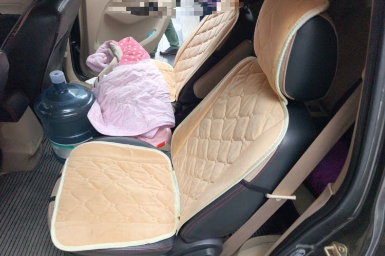 Used FAW Yingzhi 737 2015 1.5L Manual Elite Edition Left Rear Seat