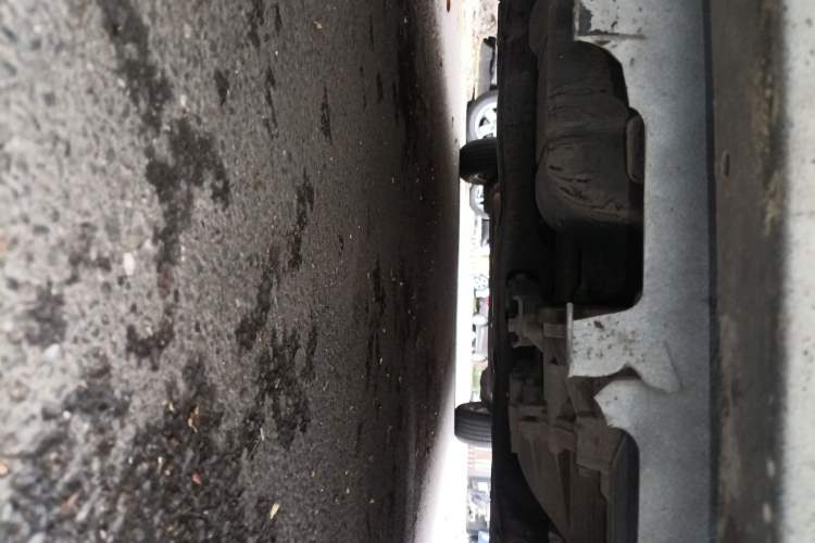 Used FAW Yingzhi 737 2015 1.5L Manual Deluxe Navigation Version Chassis Front