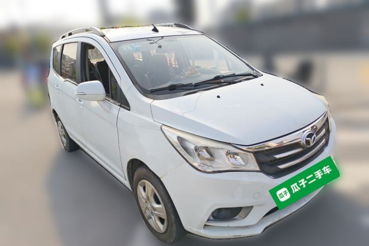 Used FAW Yingzhi 737 2015 1.5L Manual Comfort Model Front Right 45 Deg