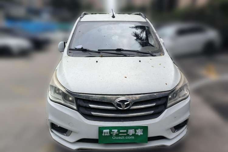 Used FAW Yingzhi 737 2015 1.5L Manual Deluxe Navigation Version Front
