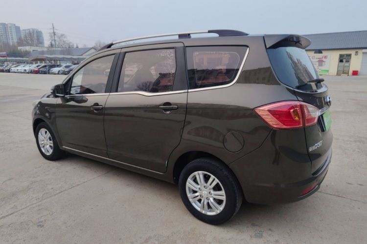 Used FAW Yingzhi 737 2016 1.5L CVT Luxury Navigation Edition Exterior 6