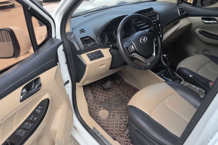 Used FAW Yingzhi 737 2016 1.5L CVT Luxury Navigation Edition Driver Seat