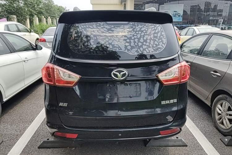 Used FAW Yingzhi 737 2017 1.5L Manual Love Edition Rear
