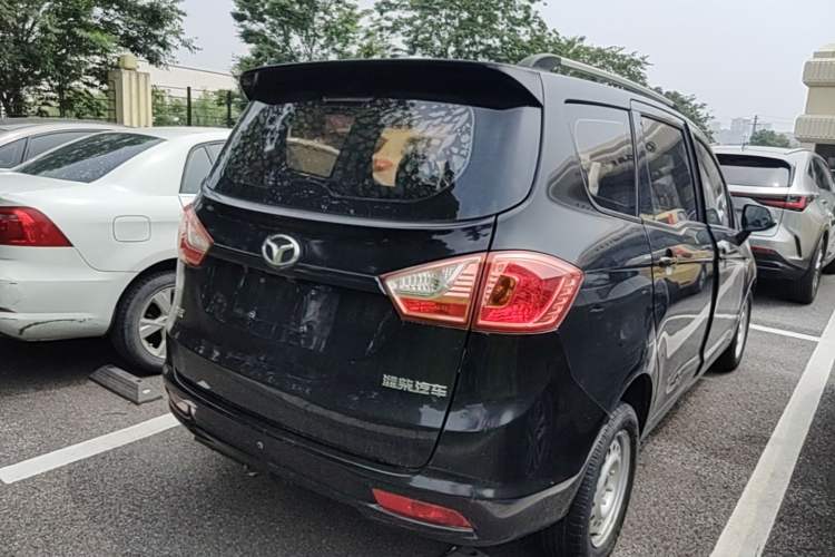 Used FAW Yingzhi 737 2017 1.5L Manual Love Edition Rear Right 45 Deg