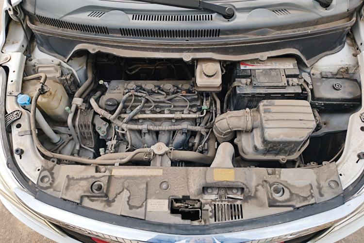 Used FAW Yingzhi 737 2017 1.5L Manual Love Edition Engine Bay