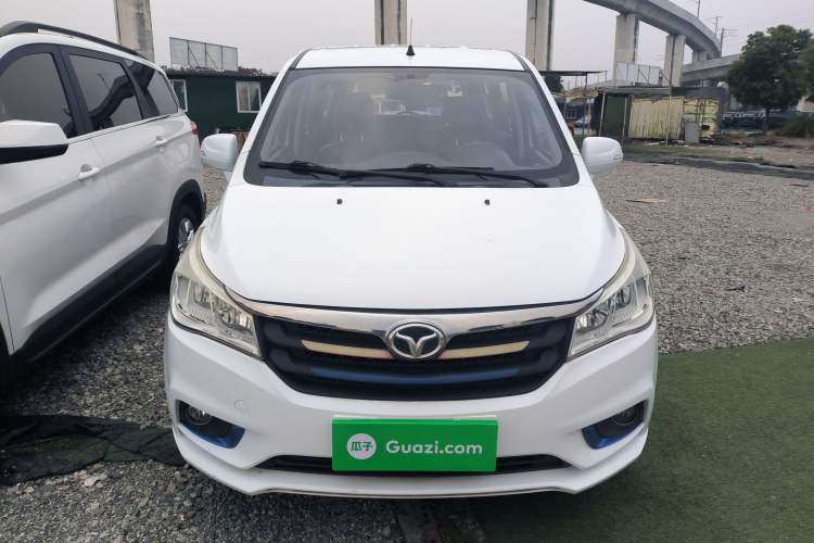 Used FAW Yingzhi 737 2017 1.5L Manual Love Edition Front