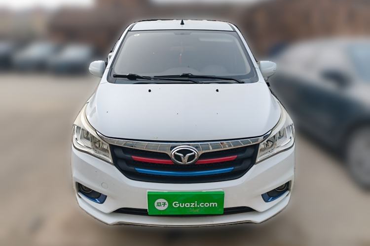 Used FAW Yingzhi 737 2017 1.5L Manual Love Edition Front