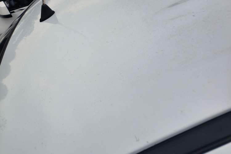 Used FAW Yingzhi 737 2017 1.5L Manual Love Edition Roof