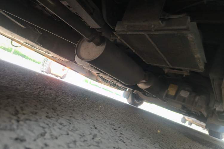 Used FAW Yingzhi 737EV  Chassis Rear Right