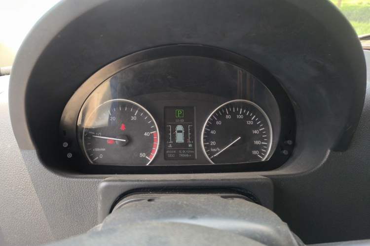 Used FAW Yingzhi 737EV  Instrument Cluster