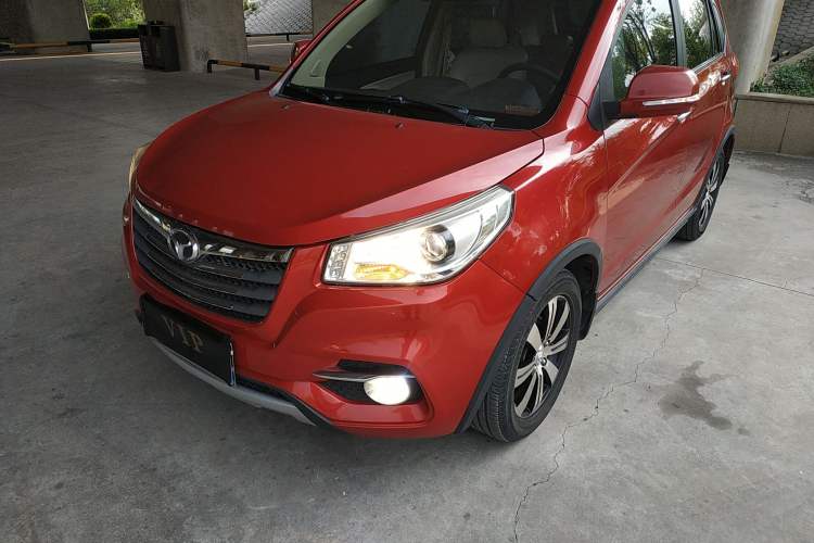 Used FAW Yingzhi G3 2015 1.5L CVT Zhihao Edition Left Front Headlight