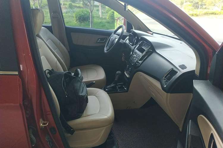 Used FAW Yingzhi G3 2015 1.5L CVT Zhihao Edition Right Front Seat
