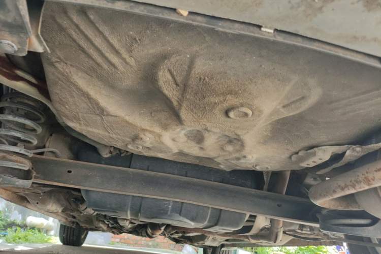 Used FAW Yingzhi G3 2014 1.5L Manual Zhihao Edition Chassis Rear
