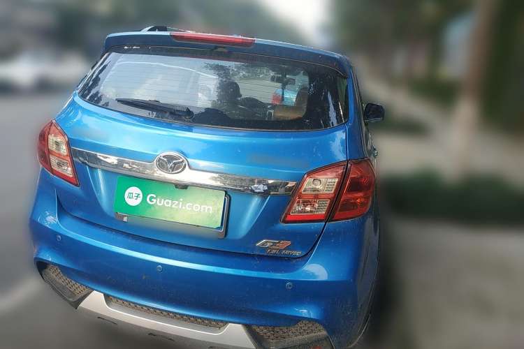 Used FAW Yingzhi G3 2014 1.5L Manual ZhiZun Edition Rear Right 45 Deg
