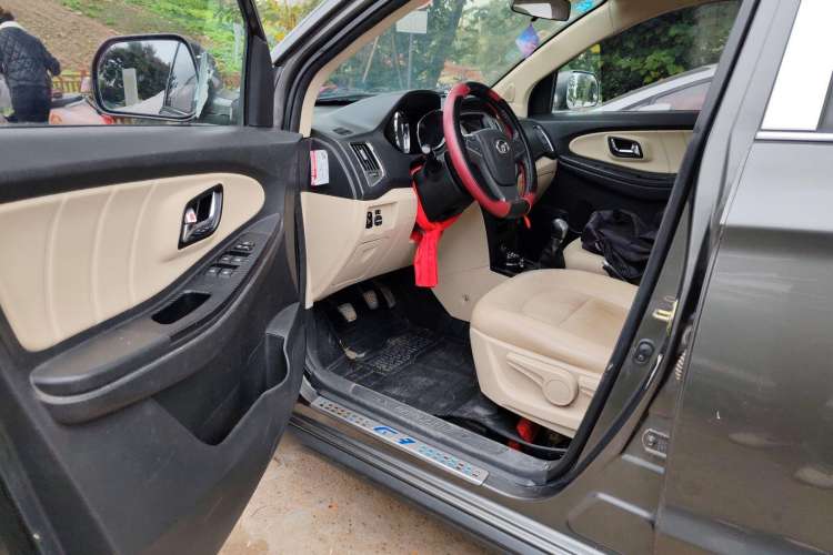 Used FAW Yingzhi G3 2014 1.5L Manual Zhihao Edition Driver Seat