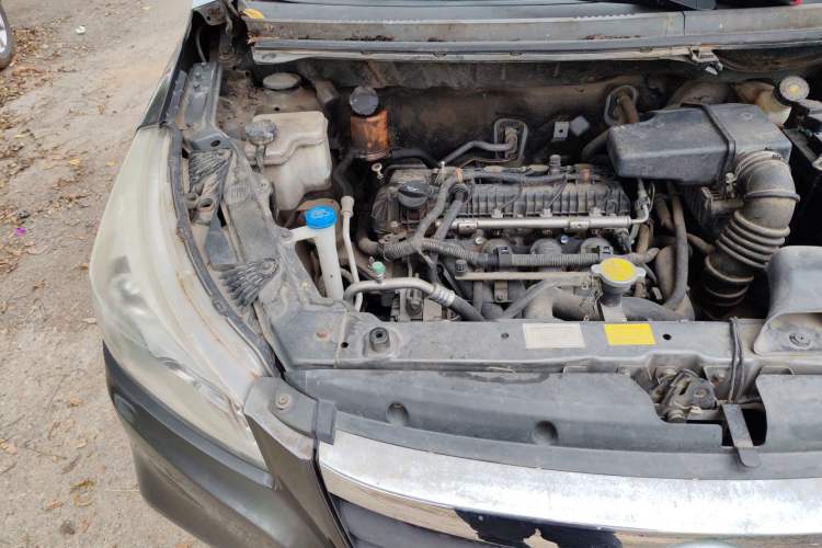 Used FAW Yingzhi G3 2014 1.5L Manual Zhihao Edition Engine Bay Right