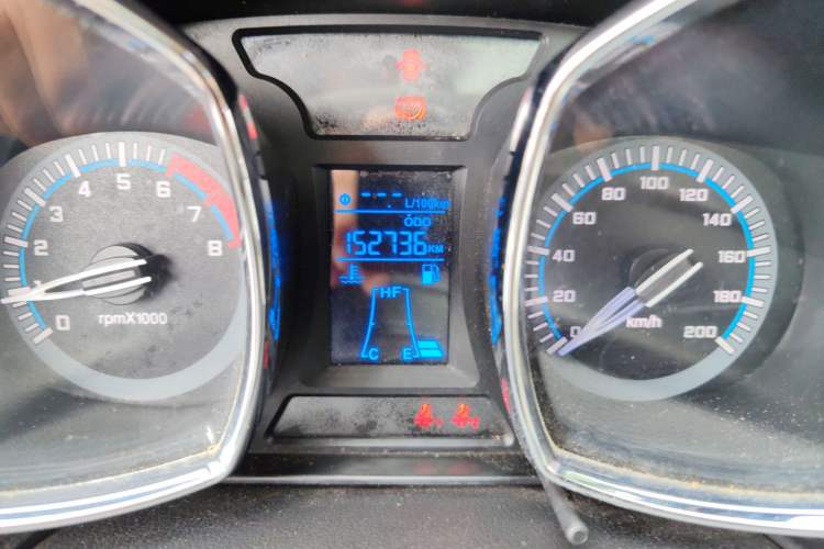 Used FAW Yingzhi G3 2014 1.5L Manual Zhihao Edition Odometer Close Up