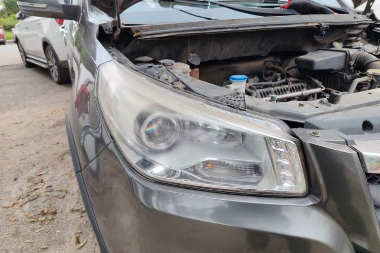 Used FAW Yingzhi G3 2014 1.5L Manual Zhihao Edition Right Front Headlight