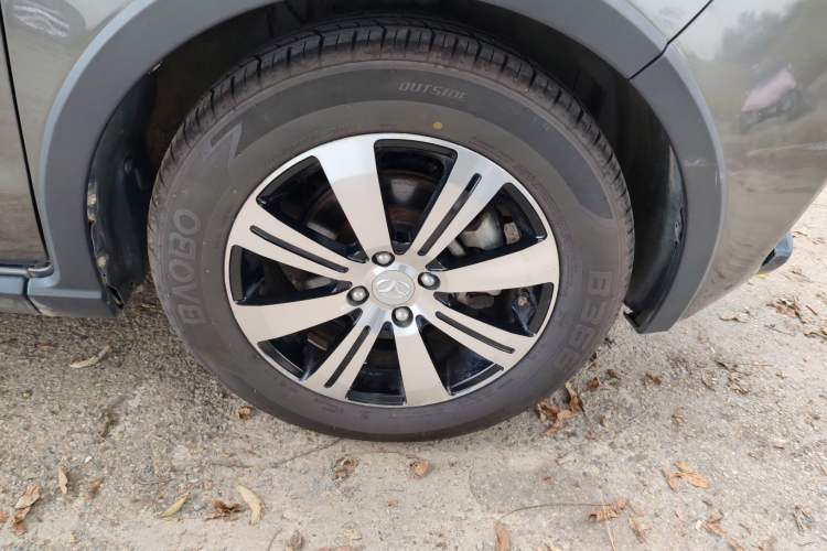 Used FAW Yingzhi G3 2014 1.5L Manual Zhihao Edition Right Front Wheel Hub