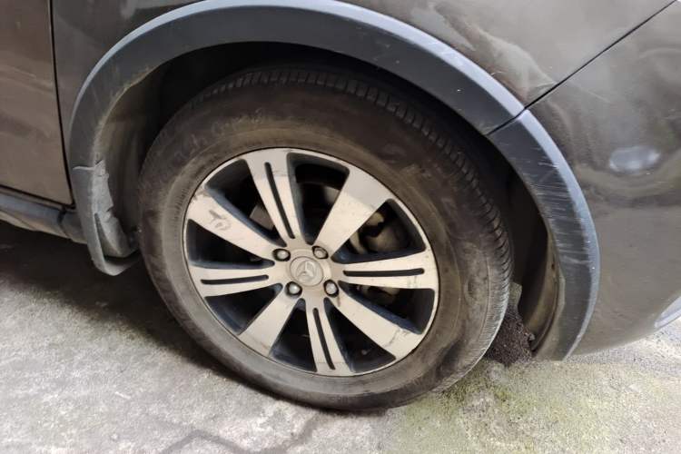 Used FAW Yingzhi G3 2014 1.5L Manual Zhihao Edition Right Front Wheel Hub