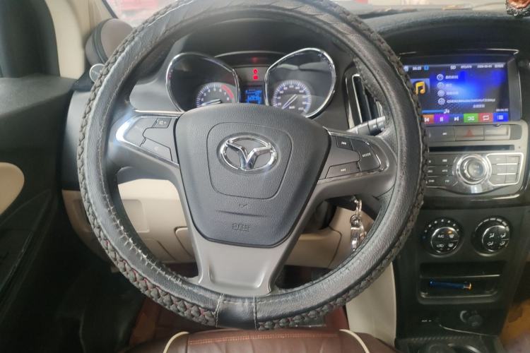 Used FAW Yingzhi G3 2014 1.5L Manual ZhiZun Edition Steering Wheel