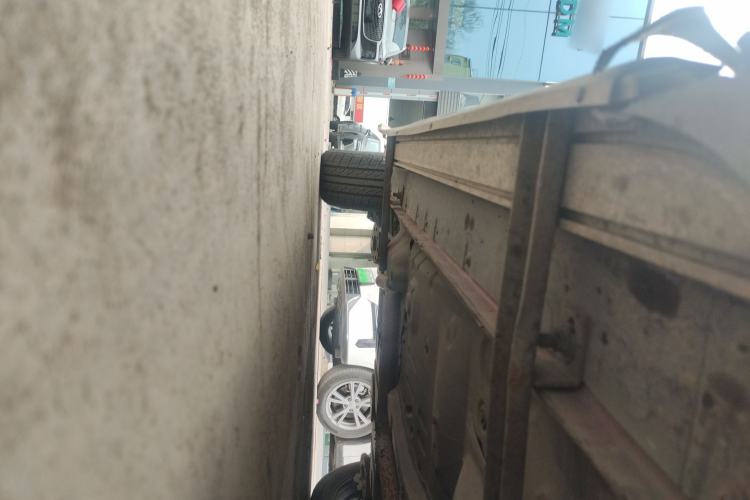 Used FAW Yingzhi G3 2014 1.5L Manual Zhihao Edition Chassis Front Right