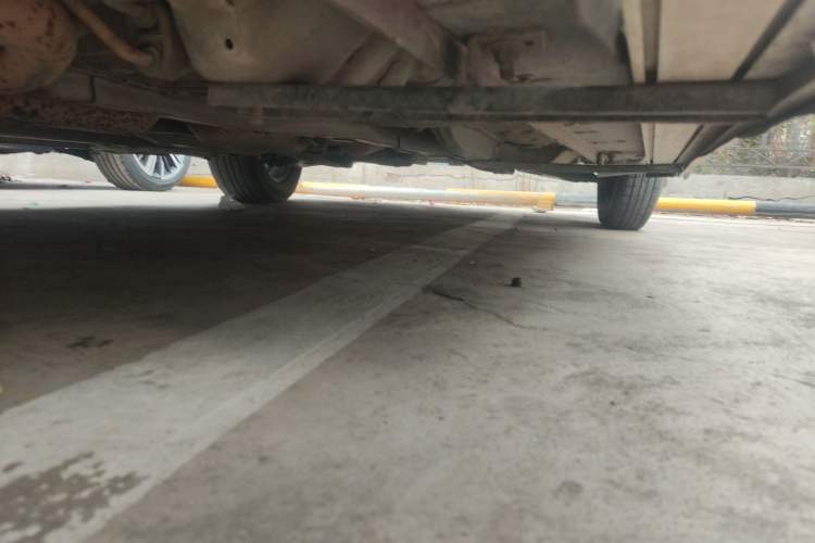 Used FAW Yingzhi G3 2014 1.5L Manual Zhihao Edition Chassis Rear Right
