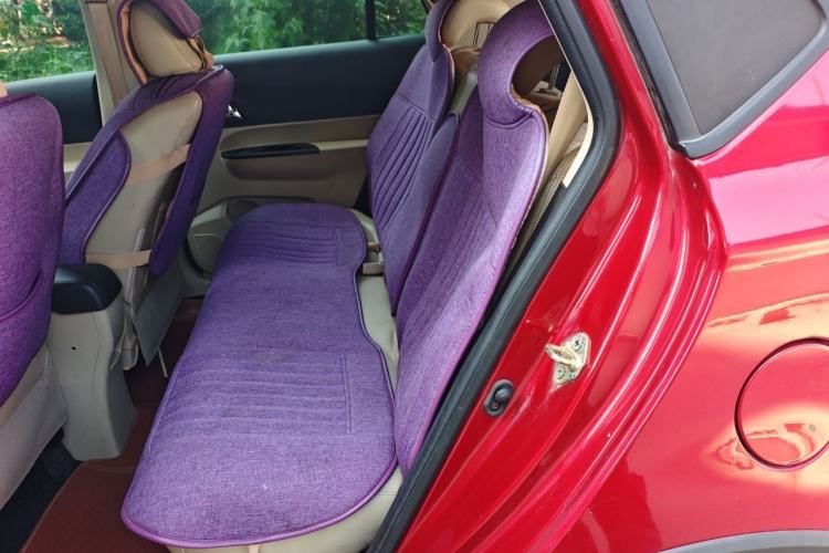 Used FAW Yingzhi G3 2014 1.5L Manual ZhiZun Edition Left Rear Seat