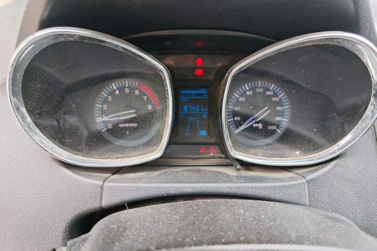 Used FAW Yingzhi G3 2014 1.5L Manual Zhihao Edition Odometer Close Up