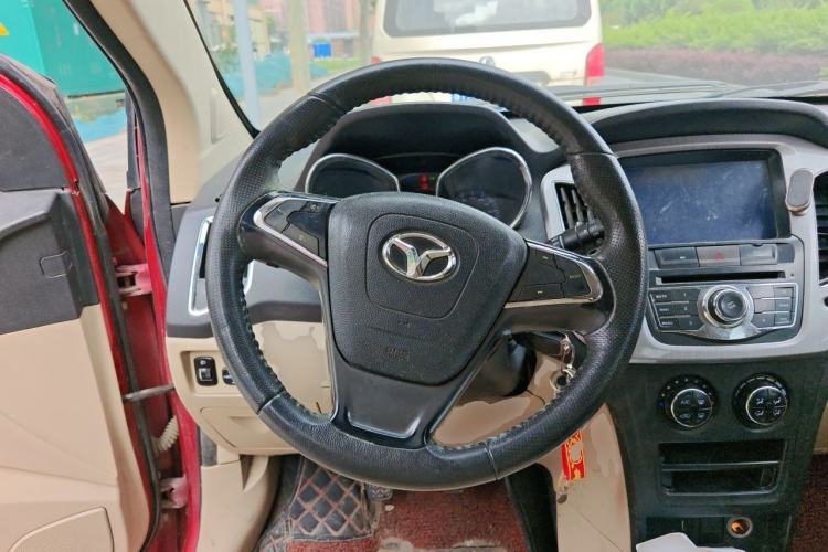 Used FAW Yingzhi G3 2014 1.5L Manual Zhihao Edition Steering Wheel