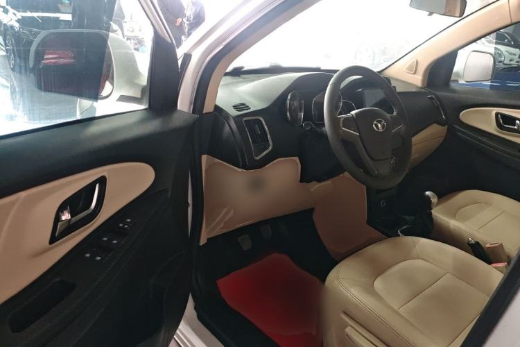 Used FAW Yingzhi G3 2014 1.5L Manual Zhihao Edition Driver Seat