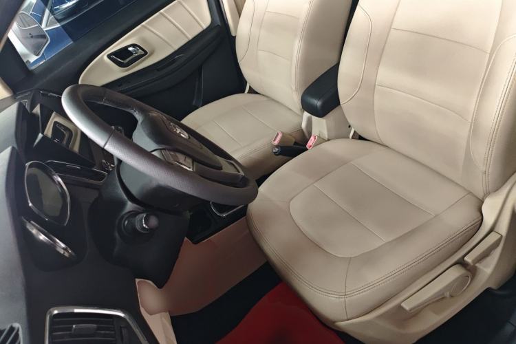 Used FAW Yingzhi G3 2014 1.5L Manual Zhihao Edition Left Front Seat