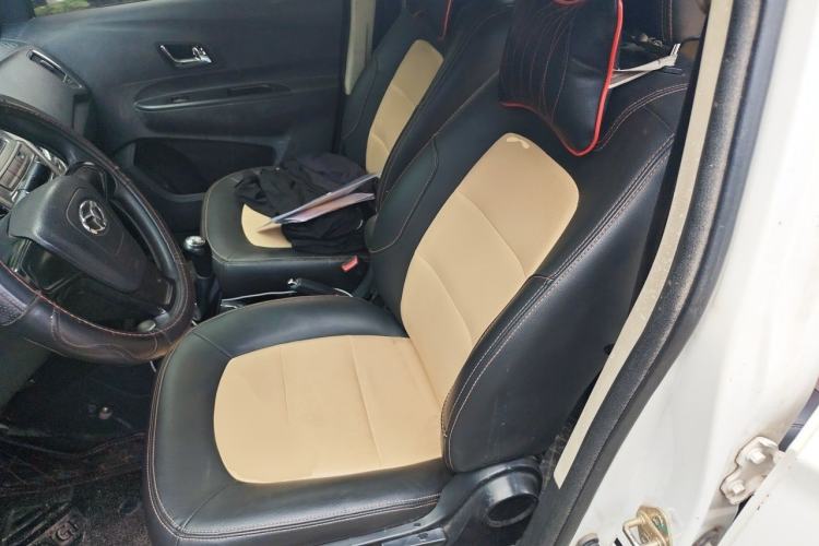 Used FAW Yingzhi G3 2014 1.5L Manual Zhihui Model Left Front Seat