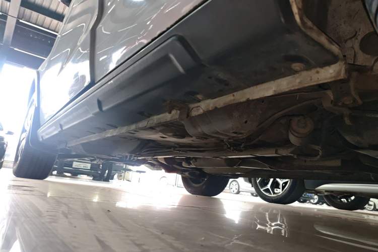 Used FAW Yingzhi G3 2014 1.5L Manual Zhihao Edition Left Side Sill