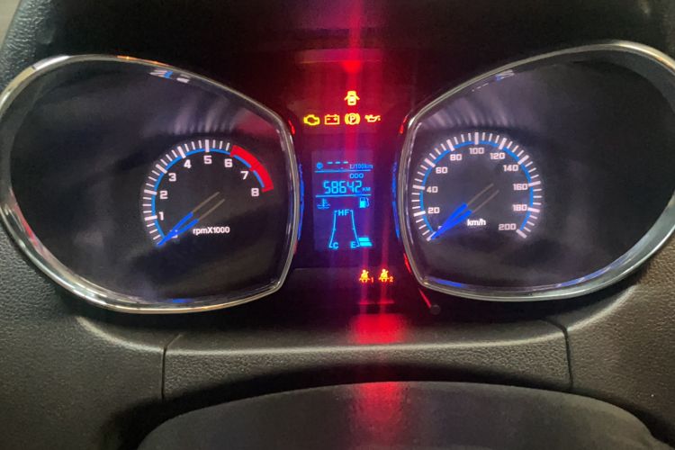 Used FAW Yingzhi G3 2014 1.5L Manual Zhihao Edition Odometer Close Up