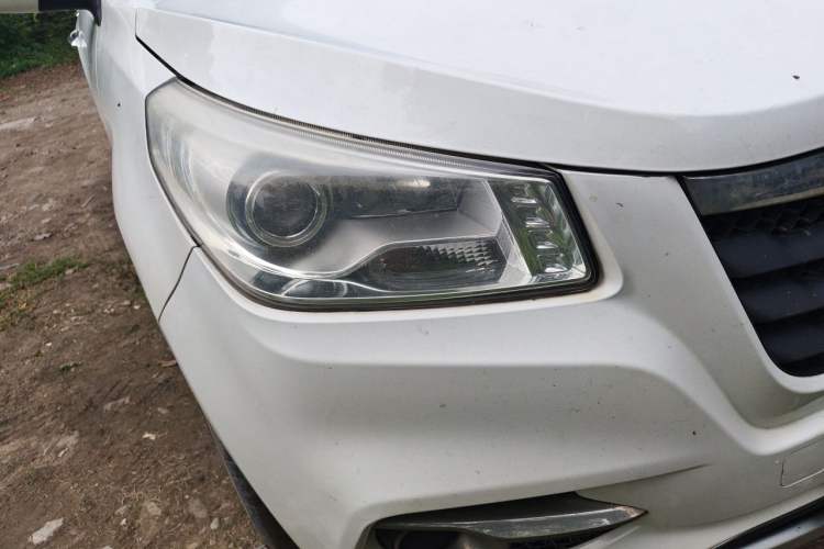 Used FAW Yingzhi G3 2014 1.5L Manual Zhihui Model Right Front Headlight