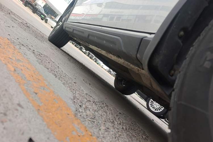 Used FAW Yingzhi G3 2014 1.5L Manual Zhihao Edition Right Side Sill
