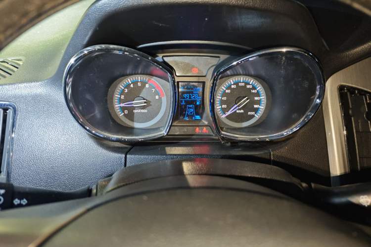 Used FAW Yingzhi G3 2015 1.5L CVT Zhihao Edition Instrument Cluster