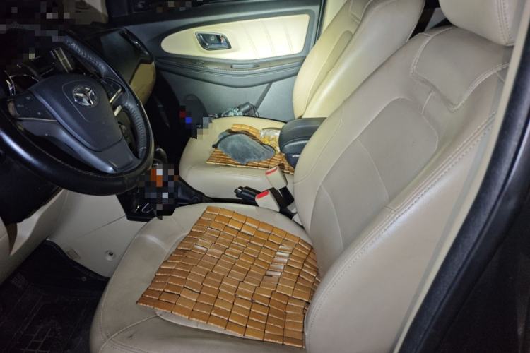 Used FAW Yingzhi G3 2015 1.5L CVT Zhihao Edition Left Front Seat