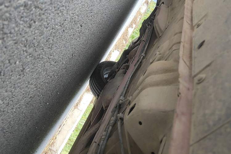 Used FAW Yingzhi G3 2015 1.5L CVT Zhihao Edition Chassis Rear Left