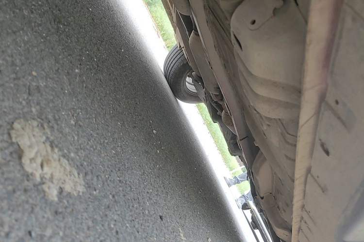 Used FAW Yingzhi G3 2015 1.5L CVT Zhihao Edition Chassis Rear Right