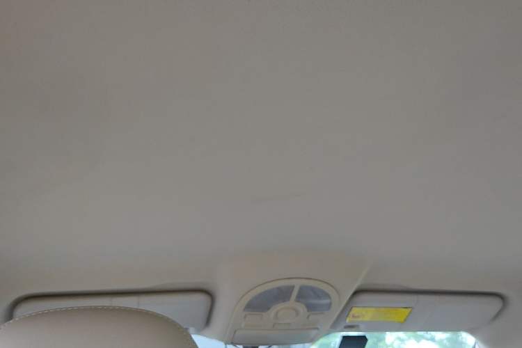 Used FAW Yingzhi G3 2015 1.5L CVT Zhihao Edition Headliner