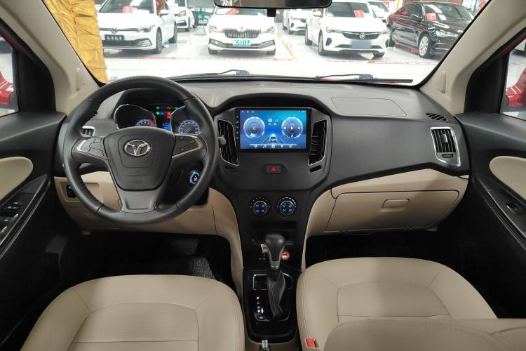 Used FAW Yingzhi G3 2015 1.5L CVT Zhihao Edition Interior 2