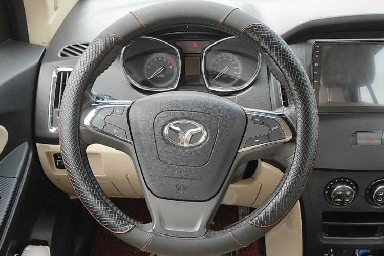 Used FAW Yingzhi G3 2015 1.5L CVT Zhihao Edition Steering Wheel