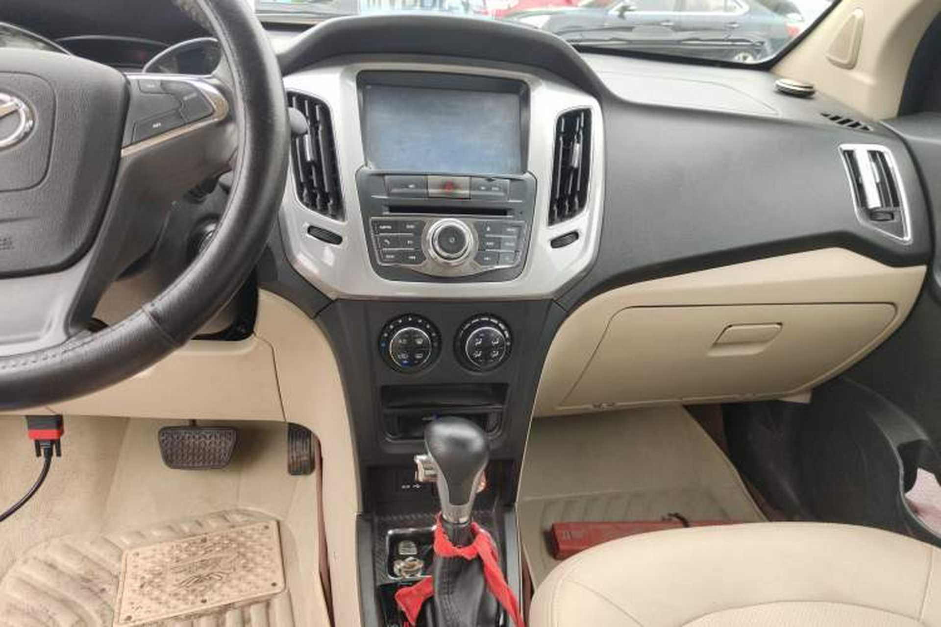 Used FAW Yingzhi G3 2015 1.5L CVT Zhihao Edition Audio And AC Panel