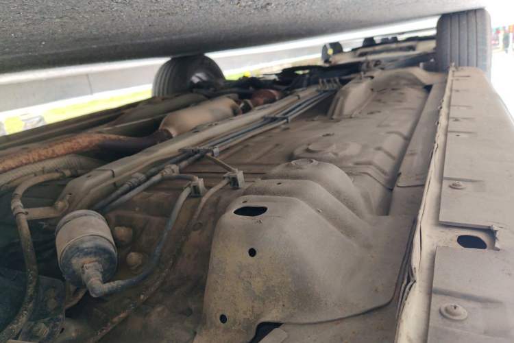 Used FAW Yingzhi G3 2015 1.5L CVT Prestige Edition Chassis Rear Left