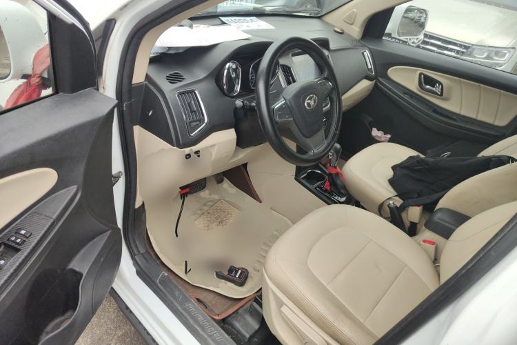 Used FAW Yingzhi G3 2015 1.5L CVT Zhihao Edition Driver Seat