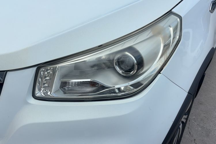 Used FAW Yingzhi G3 2015 1.5L CVT Zhihao Edition Left Front Headlight