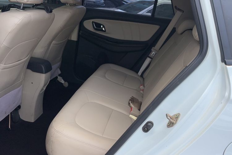 Used FAW Yingzhi G3 2015 1.5L CVT Zhihao Edition Left Rear Seat