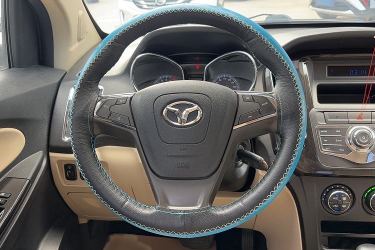 Used FAW Yingzhi G3 2015 1.5L CVT Zhihao Edition Steering Wheel